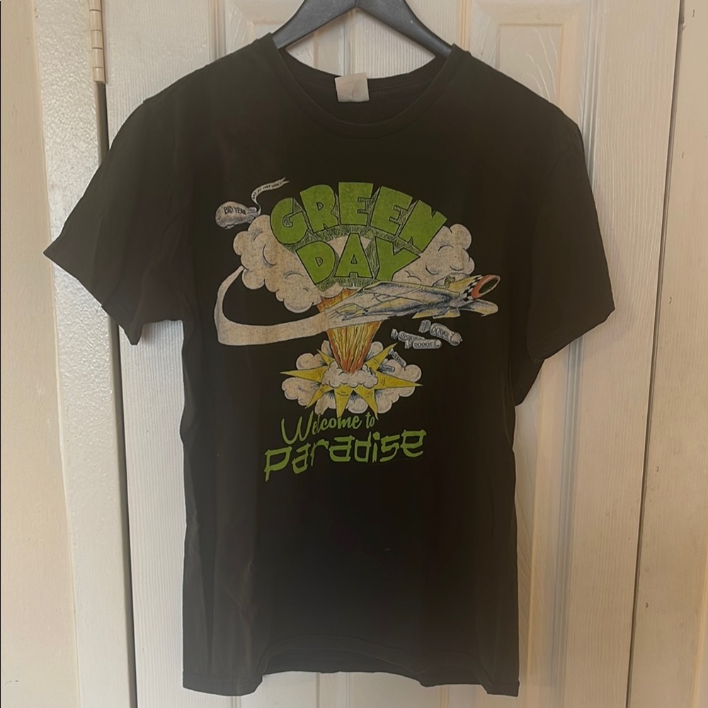 Green Day 2014 Dookie Welcome To Paradise T-Shirt Size Medium In Black